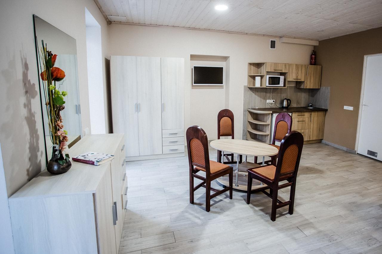 Poilsis Palangoje Hotel Palanga Ngoại thất bức ảnh